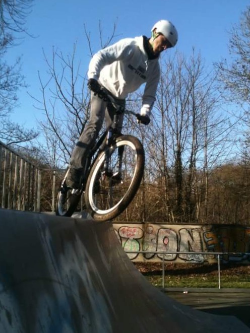 Dirt Jump Fontainebleau Bike Shop